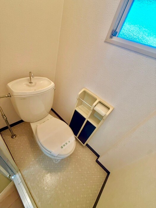 物件内観写真11　(トイレ)