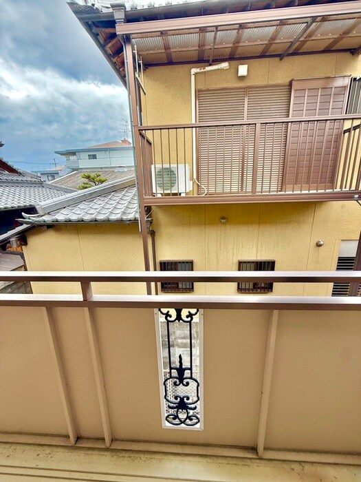 物件内観写真18　(室内からの展望)