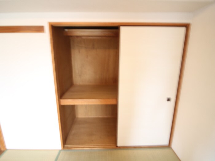 物件内観写真15　(収納)