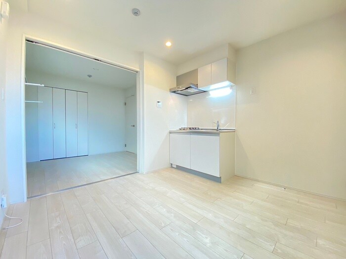 物件内観写真8　(居室)