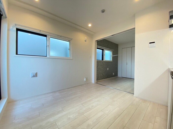 物件内観写真9　(居室)