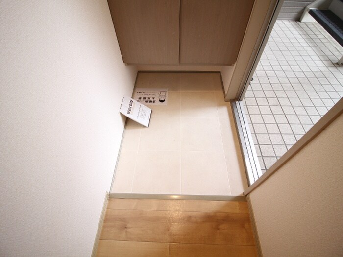 物件内観写真20　(玄関)
