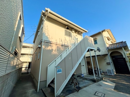 ラヴィアンヌ西宮外観写真