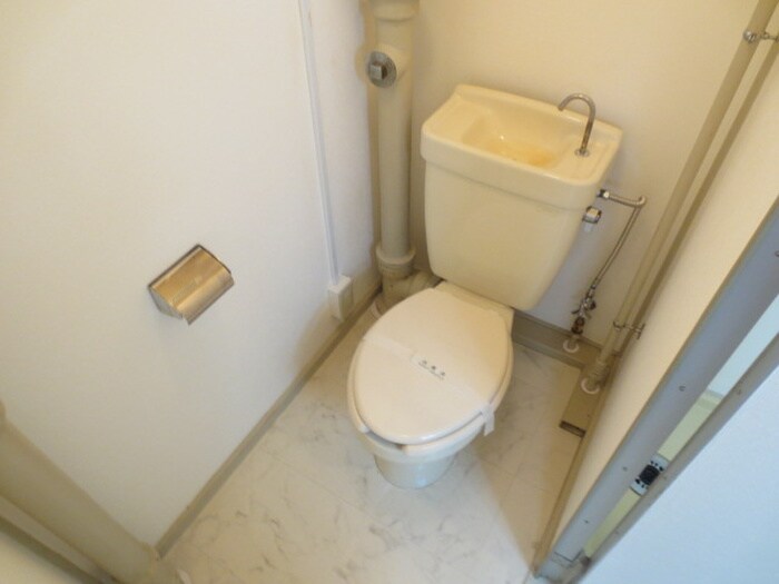 物件内観写真11　(トイレ)