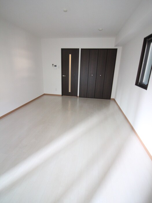 物件内観写真15　(居室)