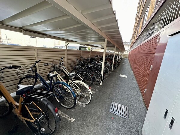 駐輪場
