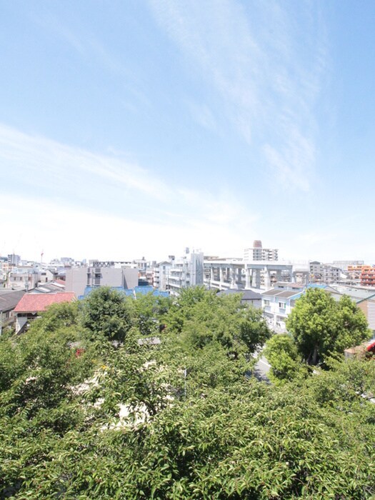 物件内観写真22　(室内からの展望)