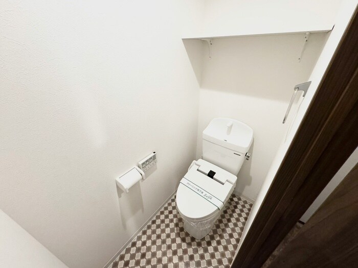 物件内観写真11　(トイレ)