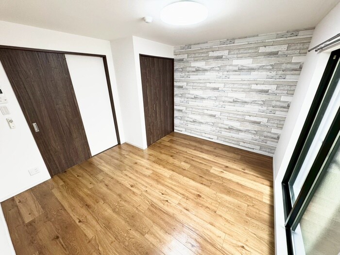 物件内観写真21　(居室)