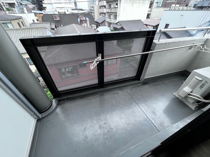 物件内観写真7　(ベランダ・バルコニー)