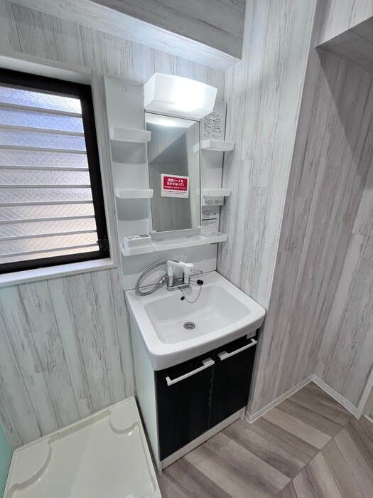 物件内観写真10　(洗面)