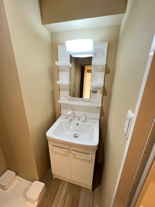 物件内観写真10　(洗面)