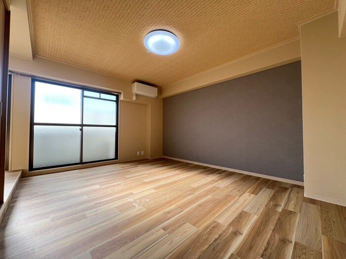 物件内観写真17　(居室)