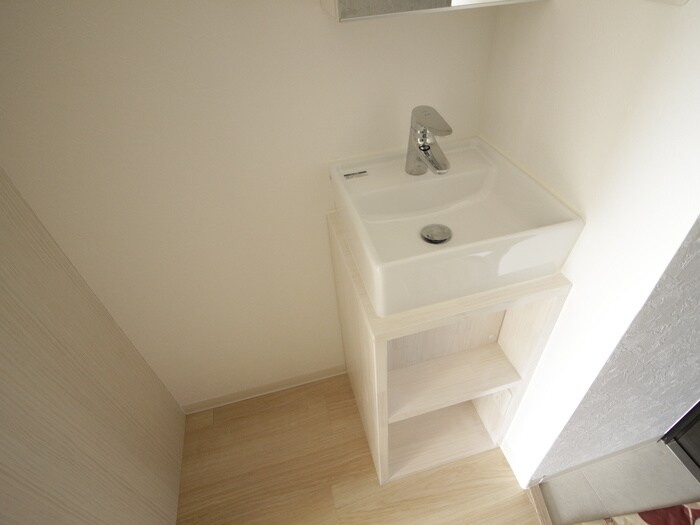 物件内観写真11　(洗面)