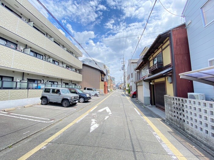 物件外観写真6　(周辺環境)