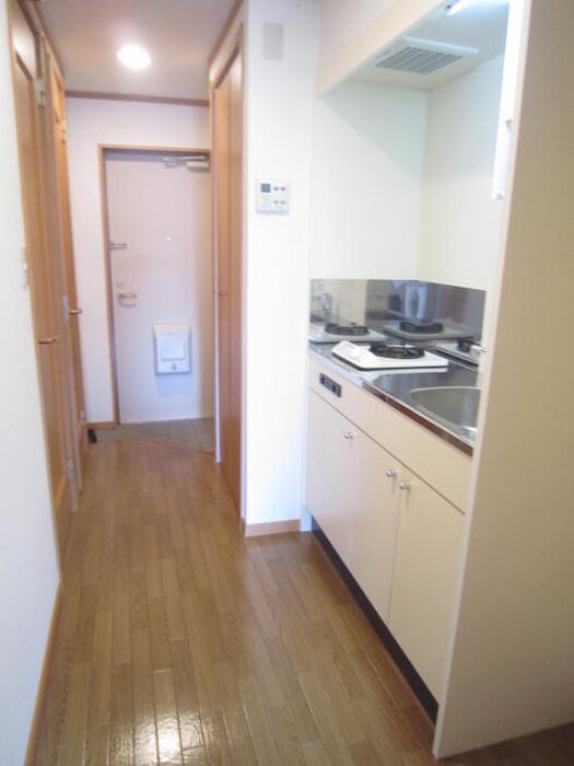 物件内観写真16　(廊下)