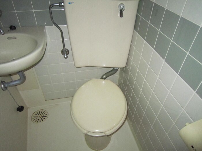 物件内観写真15　(トイレ)