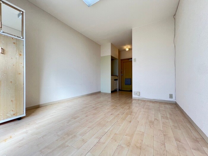 物件内観写真15　(居室)