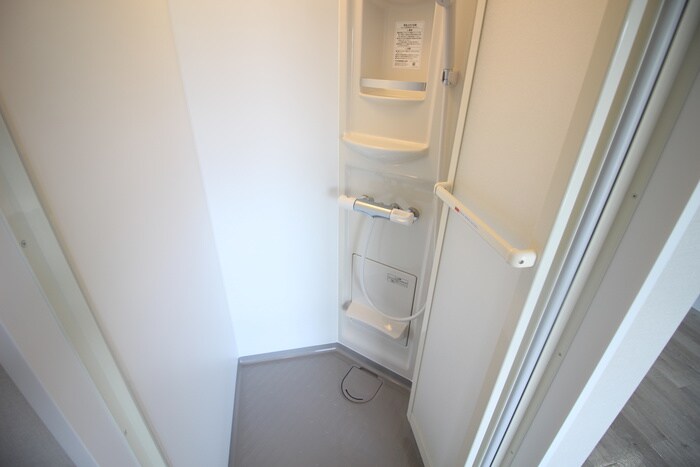 物件内観写真11　(バス／シャワールーム等)