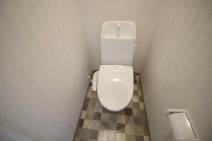 物件内観写真11　(トイレ)