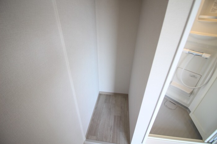 物件内観写真12　(収納)