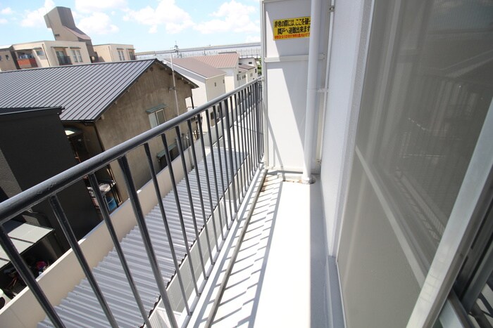 物件内観写真17　(ベランダ・バルコニー)
