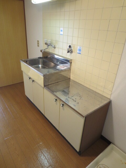 物件内観写真8　(キッチン)