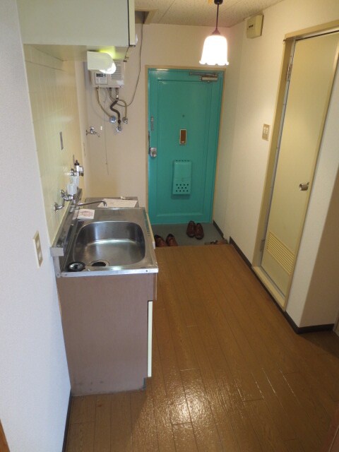 物件内観写真9　(廊下)