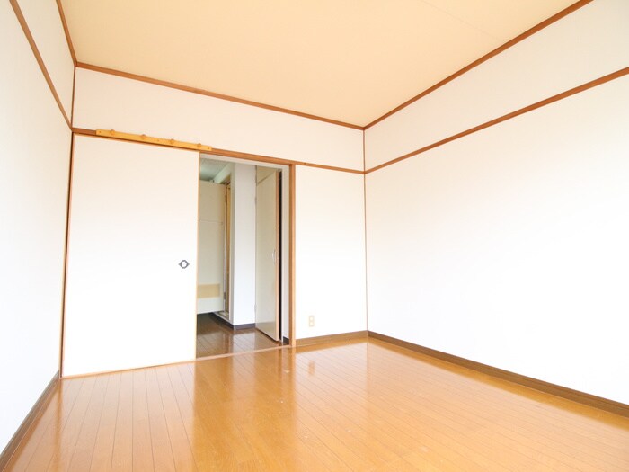 物件内観写真18　(居室)