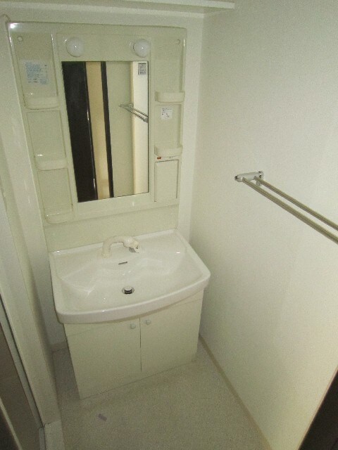 物件内観写真14　(洗面)