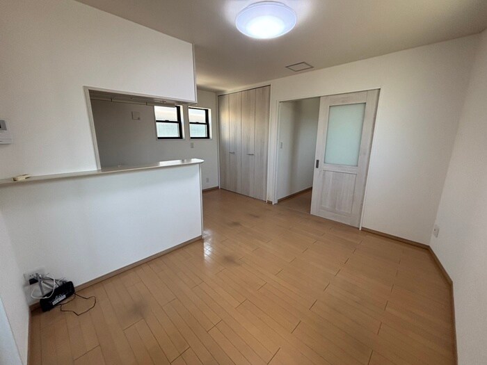 物件内観写真8　(居室)