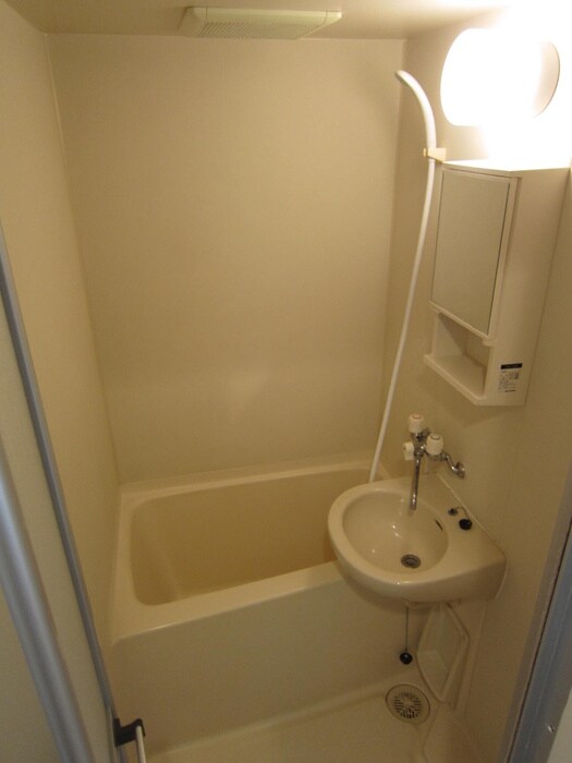 物件内観写真16　(洗面)