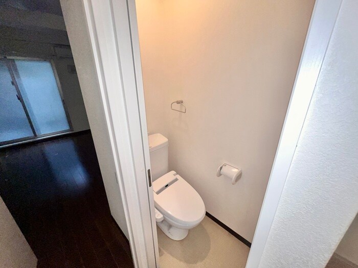 物件内観写真13　(トイレ)