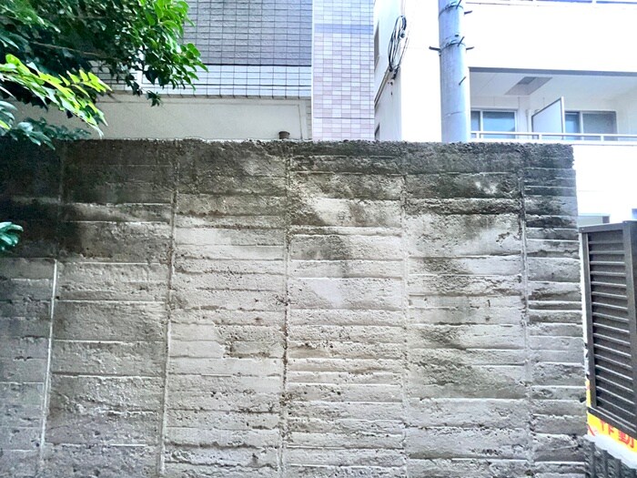 物件内観写真16　(室内からの展望)