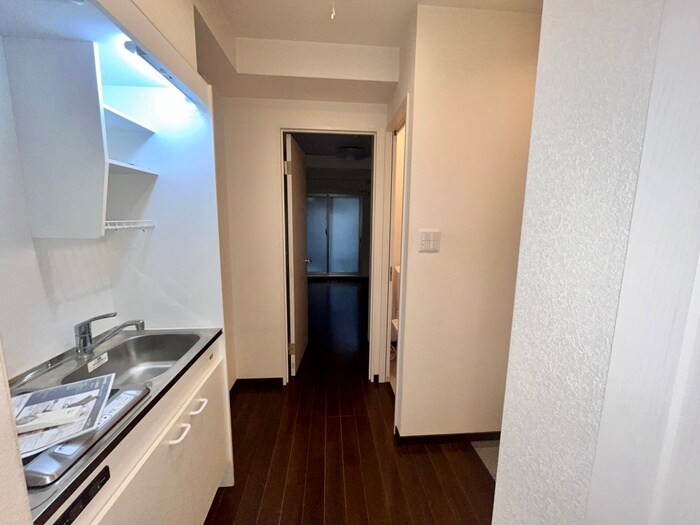 物件内観写真20　(廊下)