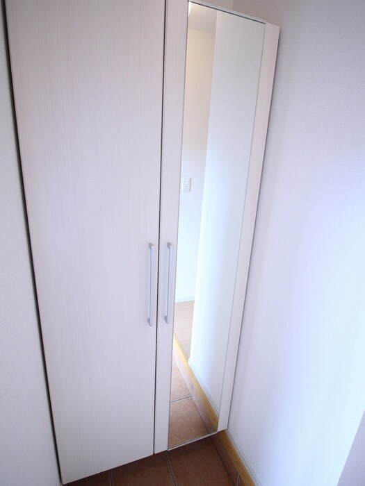 物件内観写真17　(靴箱)