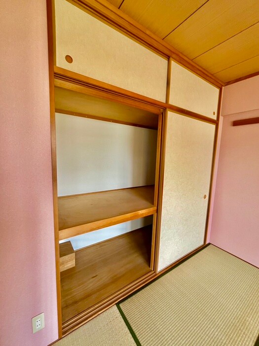 物件内観写真9　(収納)