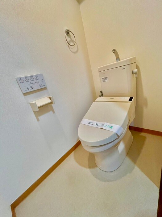 物件内観写真18　(トイレ)