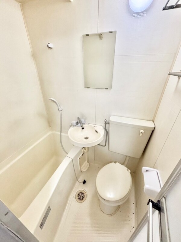 バス／シャワールーム等