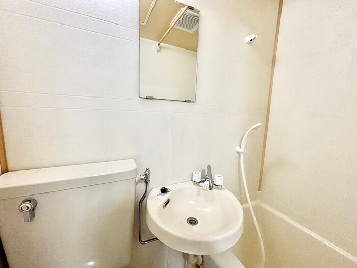 物件内観写真10　(洗面)