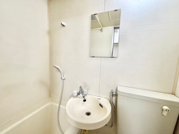 物件内観写真10　(洗面)