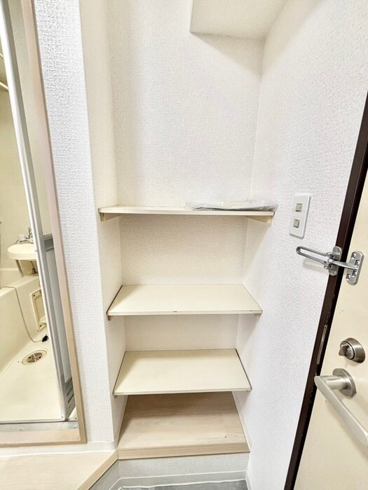 物件内観写真14　(収納)