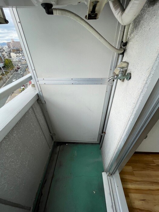 物件内観写真15　(洗濯機置場)