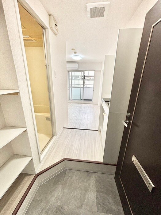 物件内観写真19　(廊下)