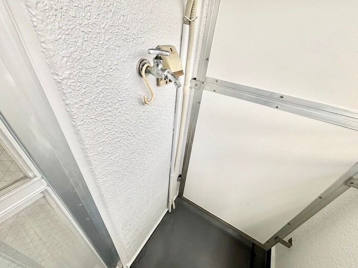 物件内観写真20　(洗濯機置場)