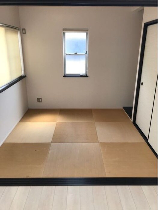 物件内観写真12　(居室)