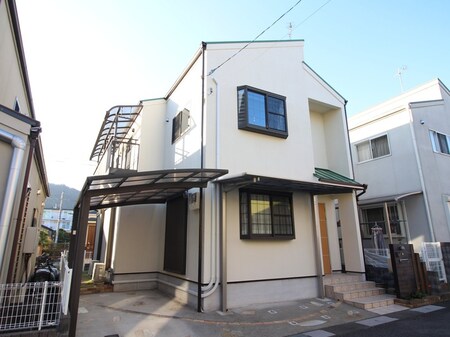 大津市桜野町一丁目貸家外観写真