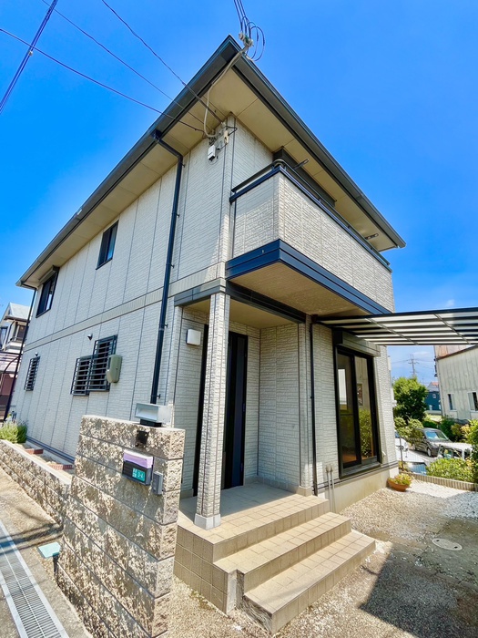 熊取町紺屋２丁目戸建て