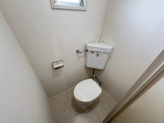 物件内観写真10　(トイレ)