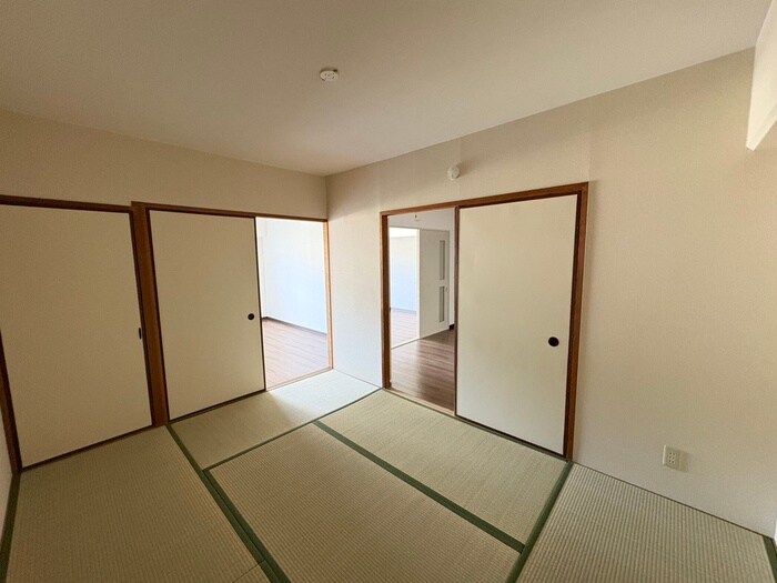 物件内観写真17　(居室)